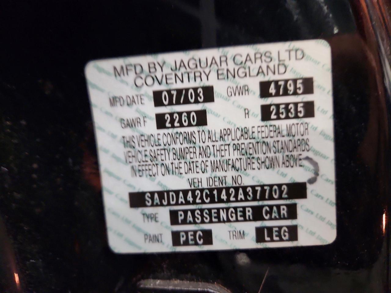 2004 Jaguar Xk8 Black vin: SAJDA42C142A37702