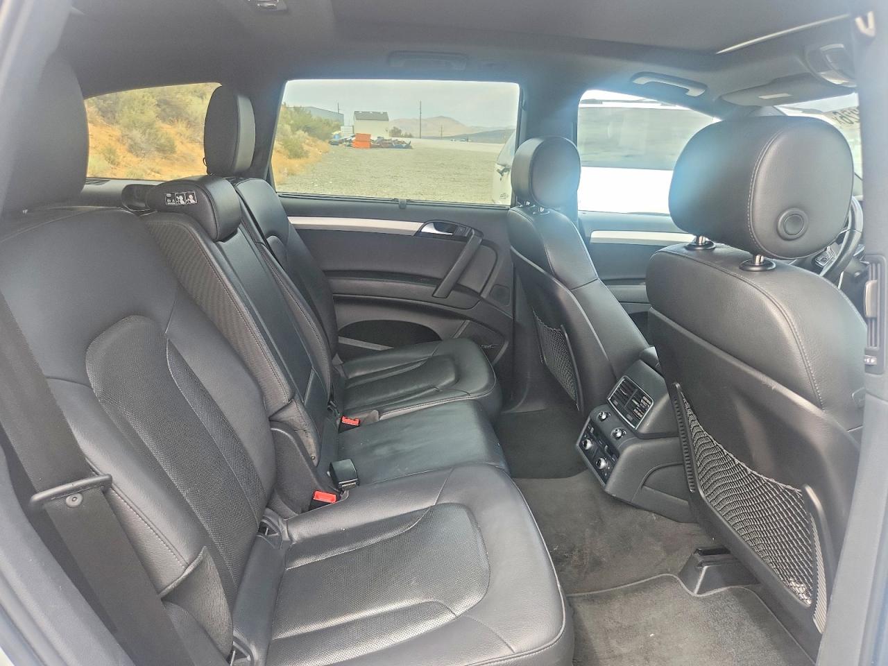 2013 Audi Q7 Prestige White vin: WA1WMAFE1DD003750