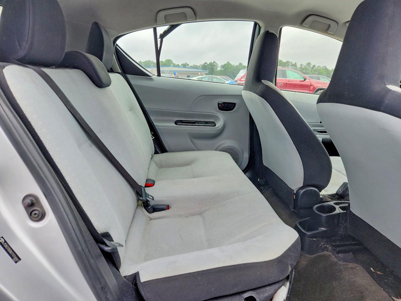 2012 Toyota Prius C One Silver vin: JTDKDTB36C1016661