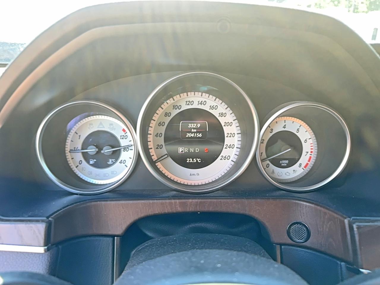 2014 Mercedes-benz E 550 4matic Gray vin: WDDHF9BB1EA936057