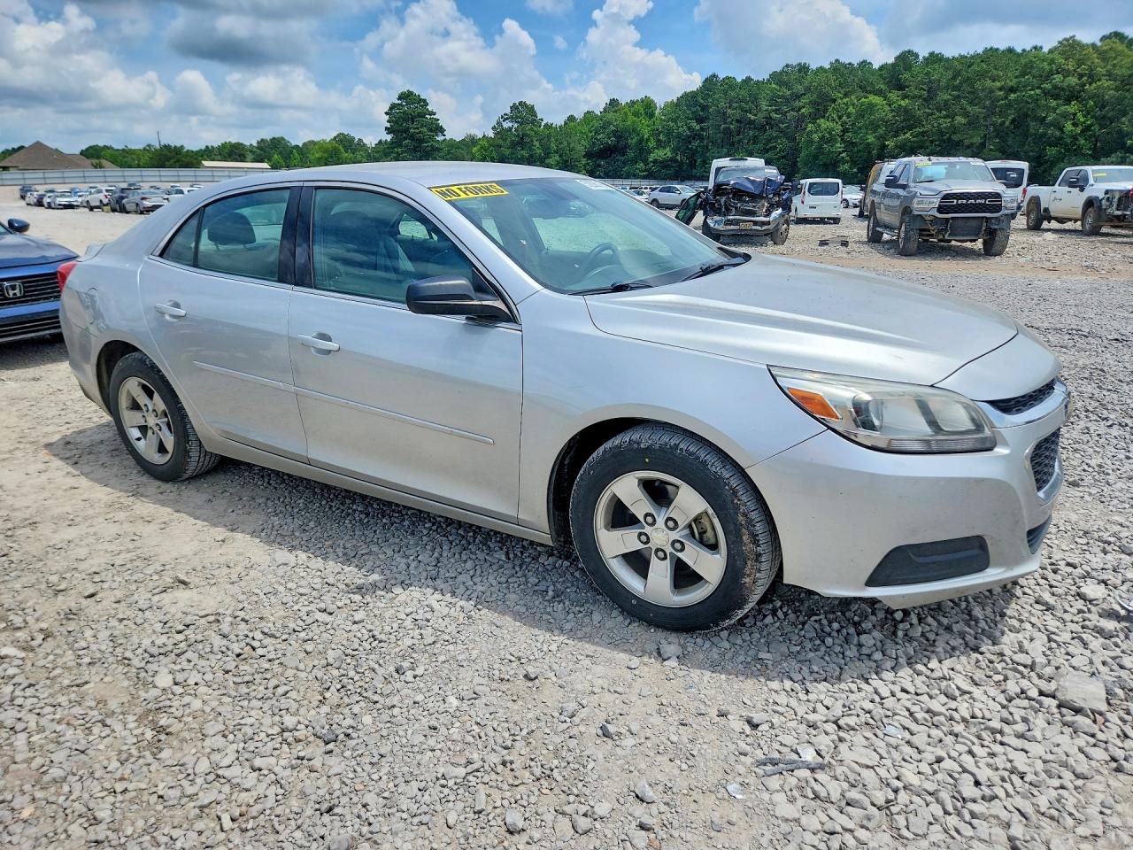 2015 Chevrolet Malibu Ls Silver vin: 1G11B5SLXFF308312