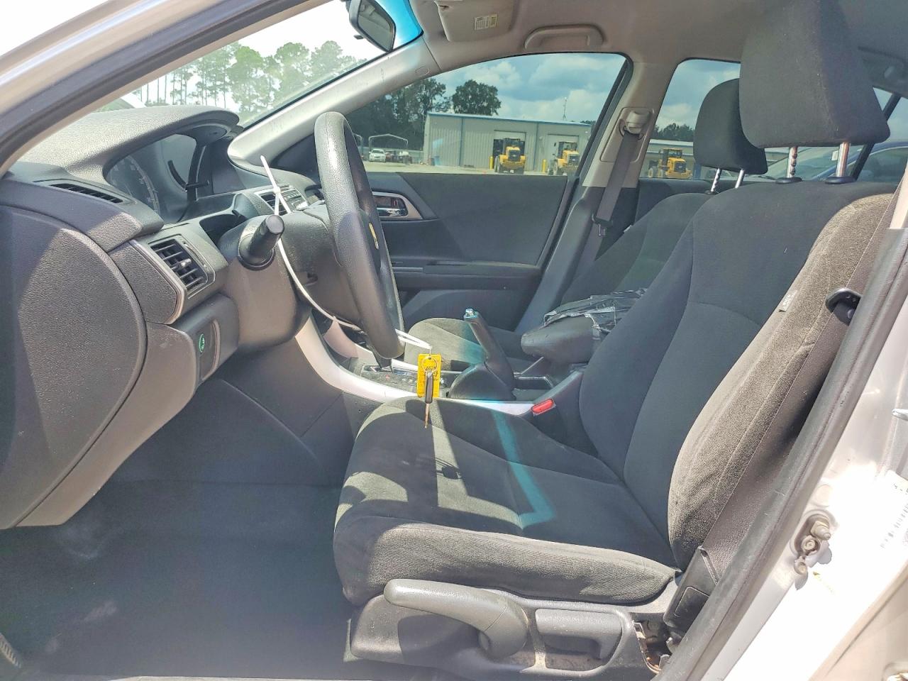 2013 Honda Accord Lx Silver vin: 1HGCR2F38DA096249
