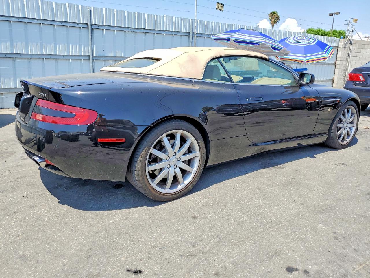 2006 Aston Martin Db9 Volante Черный vin: SCFAD02A16GB04743