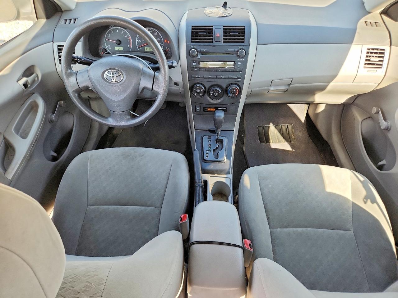 2010 Toyota Corolla Base Silver vin: 1NXBU4EE4AZ225679