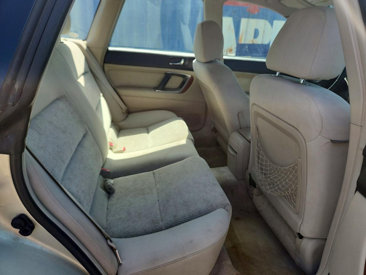 2005 Subaru Legacy Outback 2.5i Бежевый vin: 4S4BP61C457345039