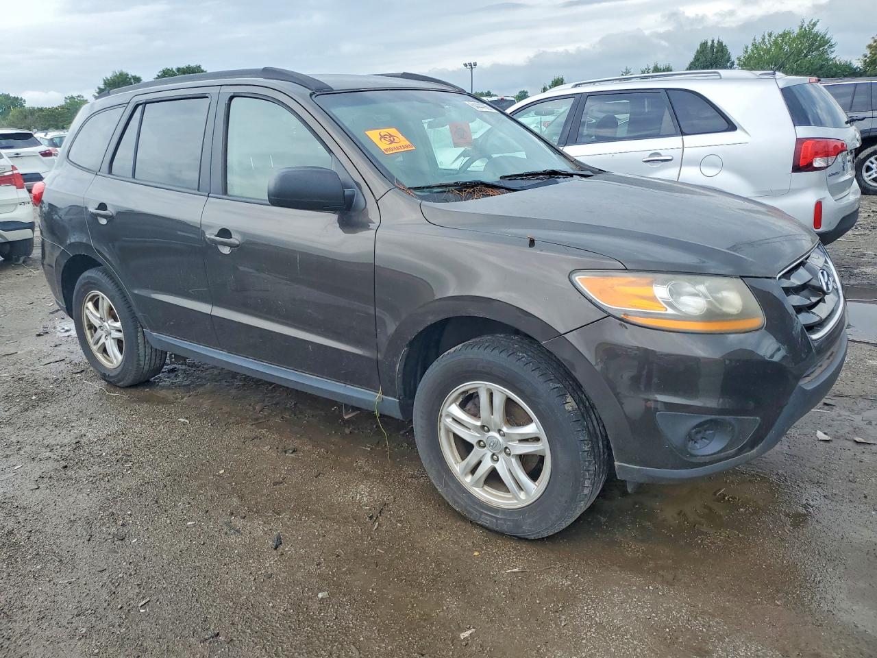2011 Hyundai Santa Fe Gls Brown vin: 5XYZGDAB9BG081605