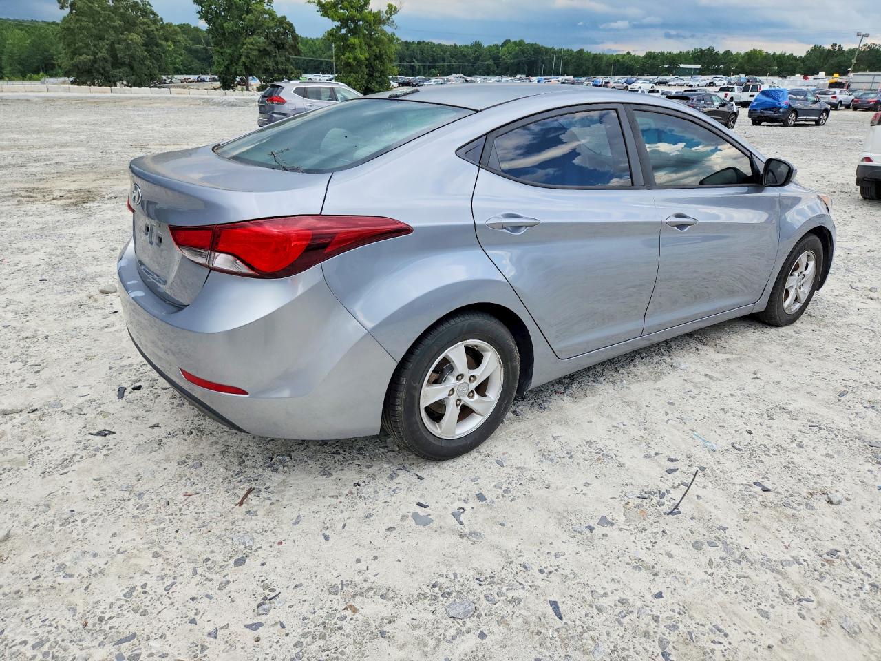 2015 Hyundai Elantra Se Gray vin: 5NPDH4AE6FH651107