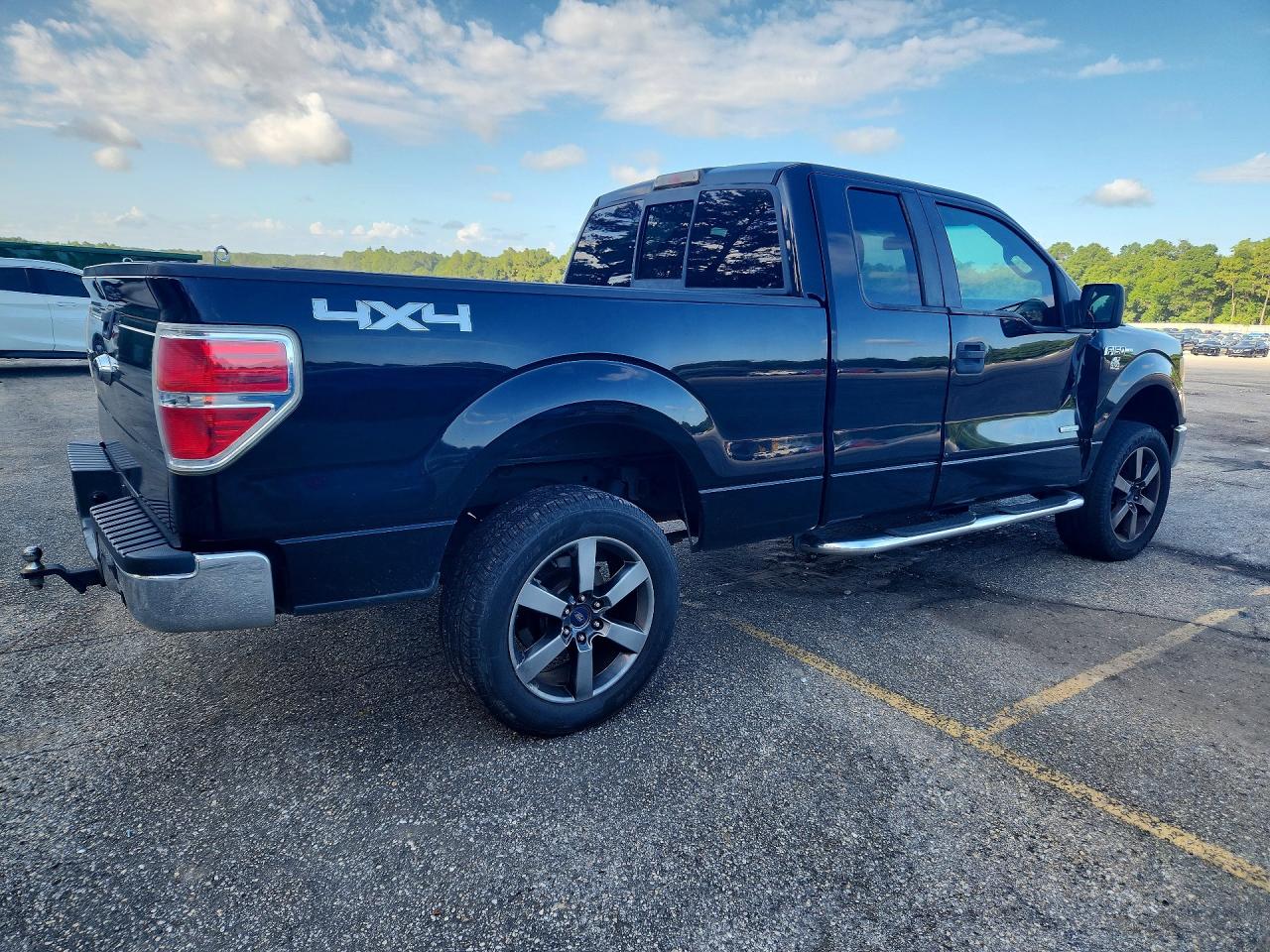 2011 Ford F150 Super Cab Черный vin: 1FTFX1ET0BFB89358