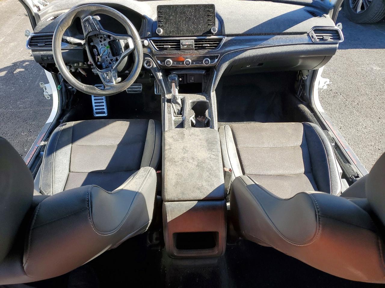 2020 Honda Accord Sport White vin: 1HGCV1F3XLA018687