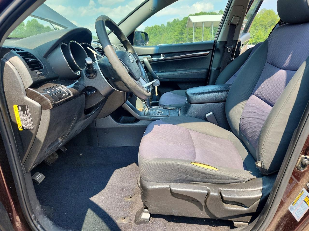 2012 Kia Sorento Lx Maroon vin: 5XYKT4A15CG286621