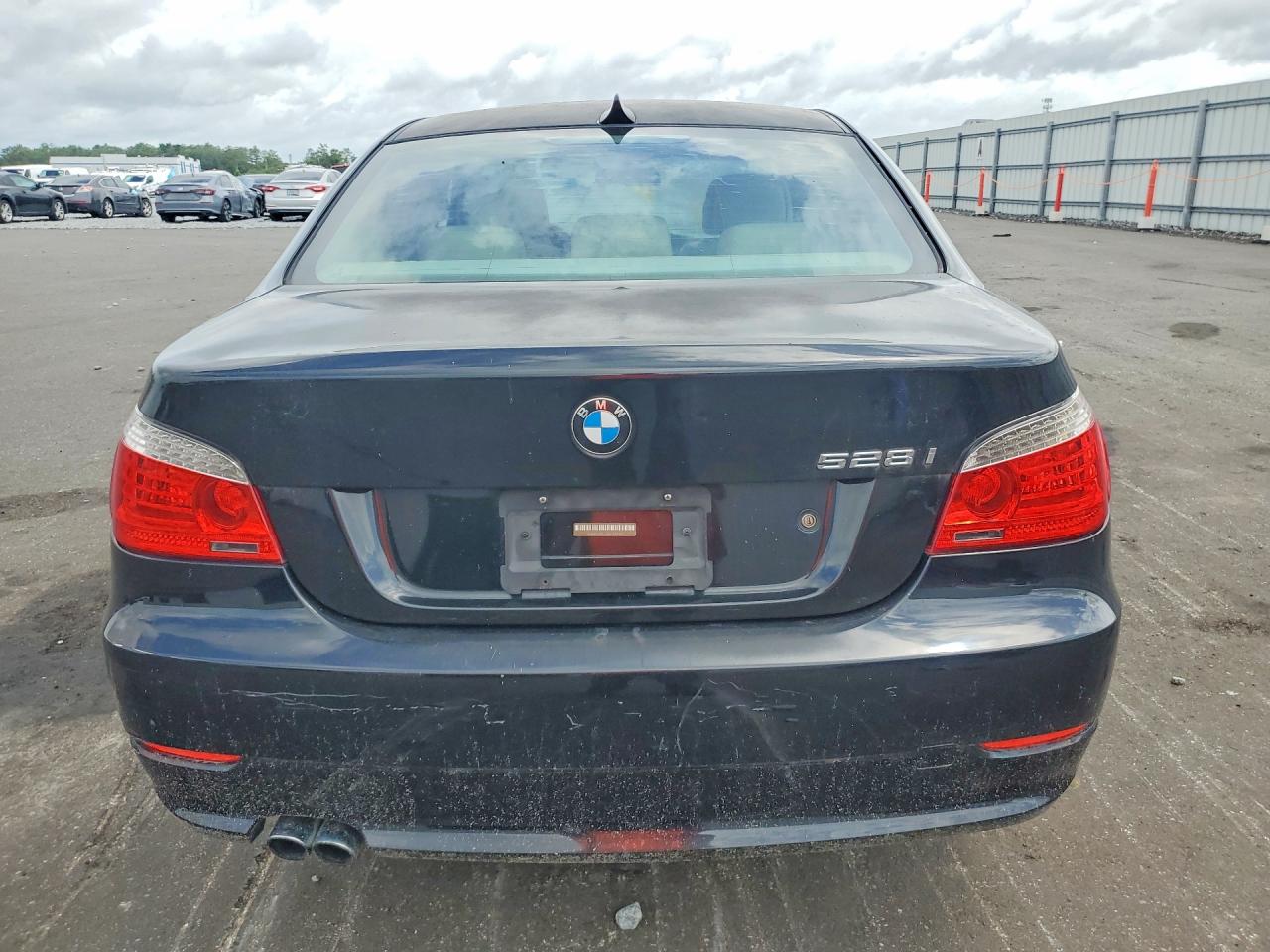 2010 Bmw 528 I Black vin: WBANU5C53AC461169