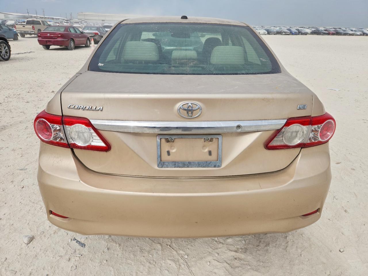 2011 Toyota Corolla Le Золотой vin: JTDBU4EE9B9148610