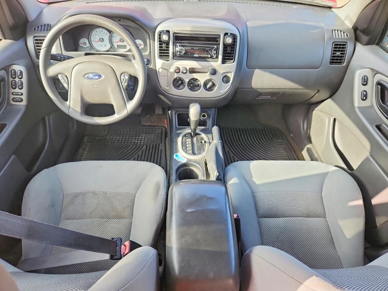 2007 Ford Escape Xlt Red vin: 1FMYU93177KA68872