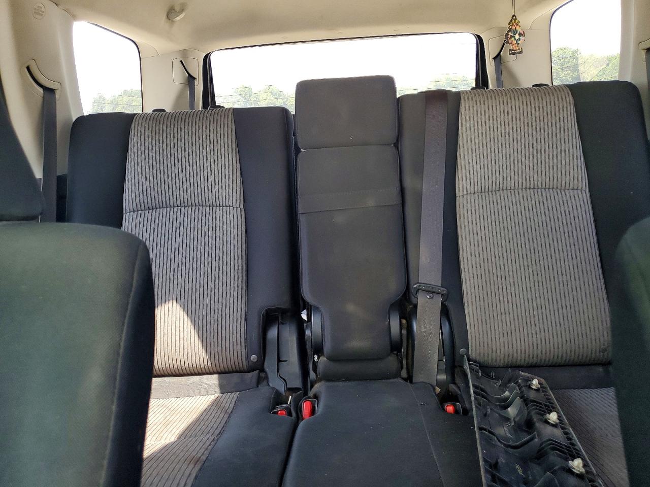 2015 Toyota 4runner Sr5 Silver vin: JTEZU5JR2F5092449