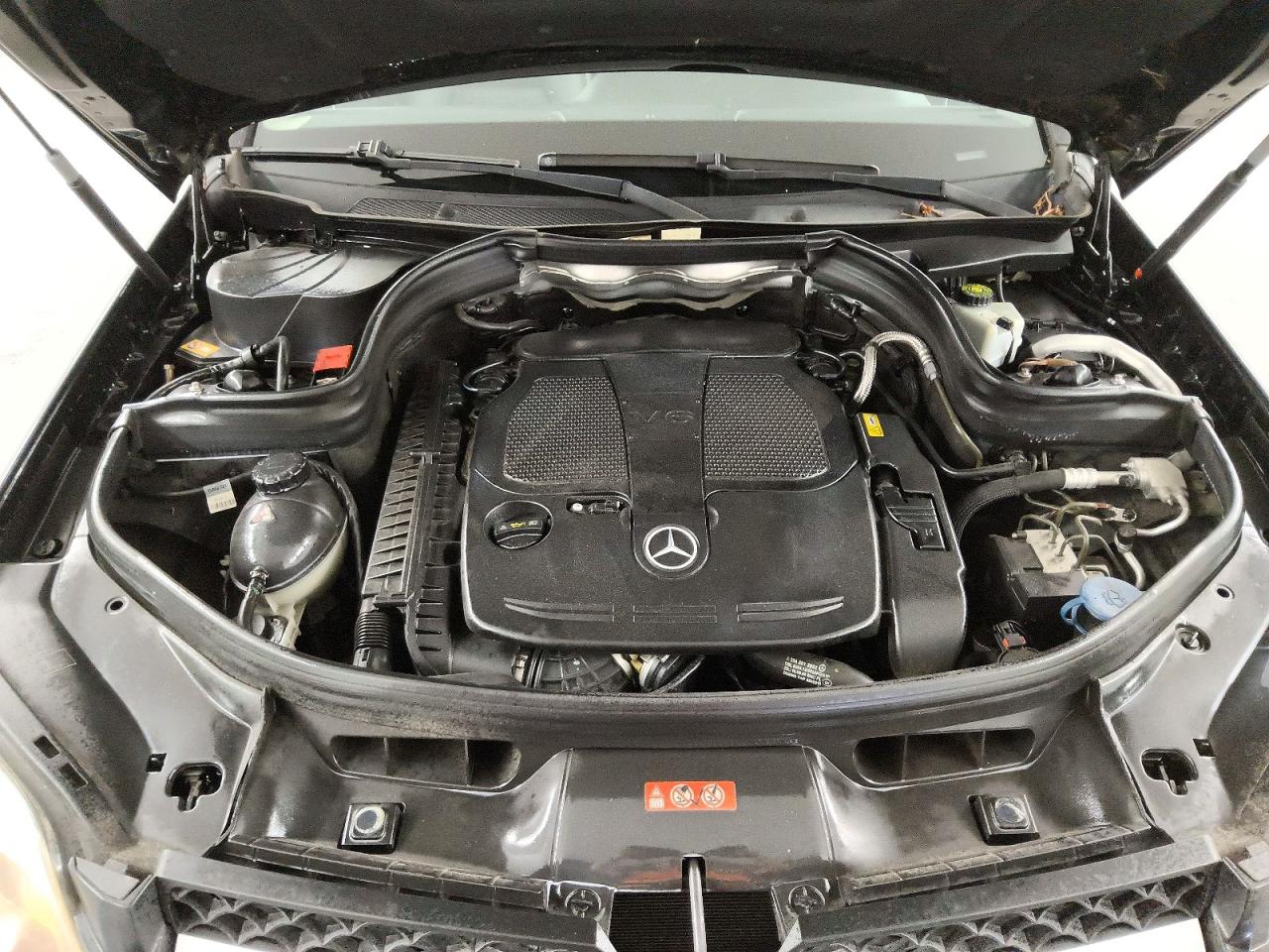 2013 Mercedes-benz Glk 350 Black vin: WDCGG5HB7DF944503