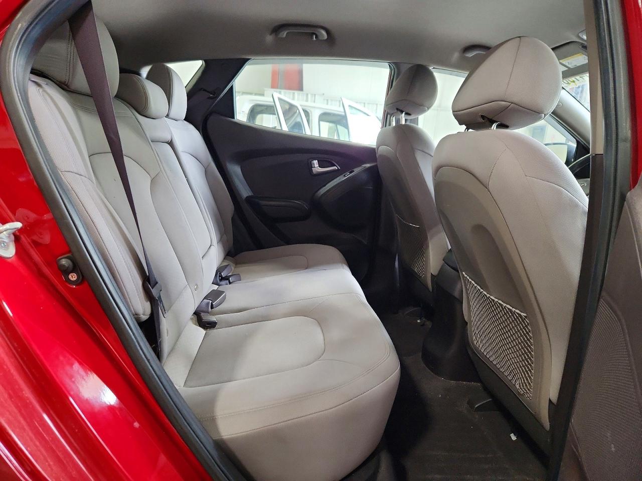 2010 Hyundai Tucson Gls Red vin: KM8JT3AC5AU080276