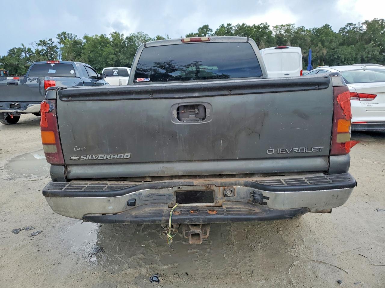 2001 Chevrolet Silverado C1500 Gray vin: 2GCEC19T411244837
