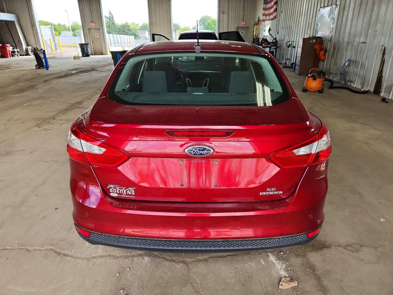 2014 Ford Focus Se Красный vin: 1FADP3F29EL439460