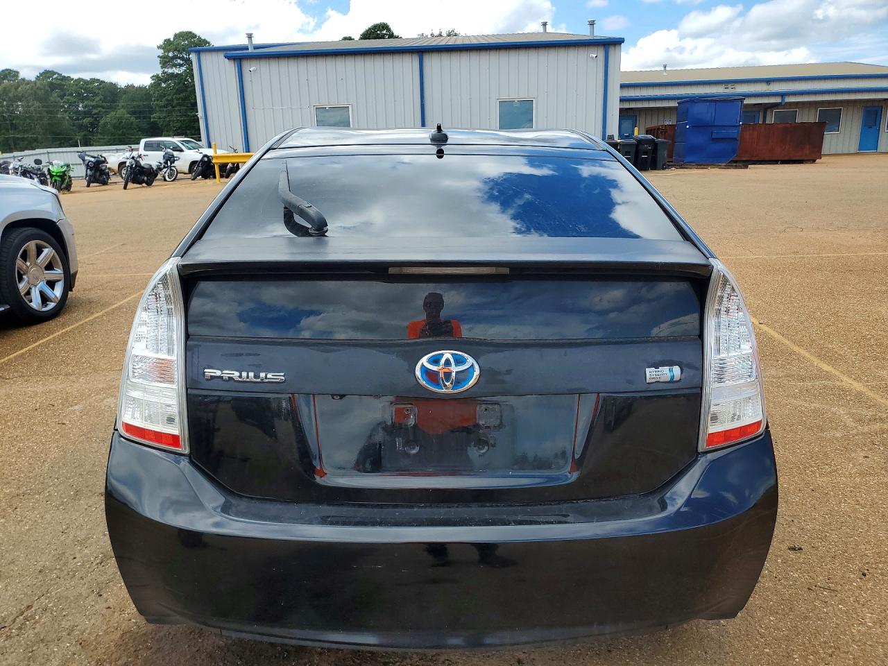 2010 Toyota Prius Iv Black vin: JTDKN3DU3A0039949