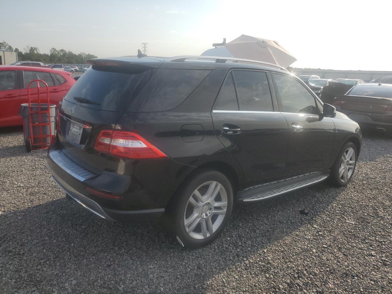 2014 Mercedes-benz Ml 350 Black vin: 4JGDA5JB8EA341199