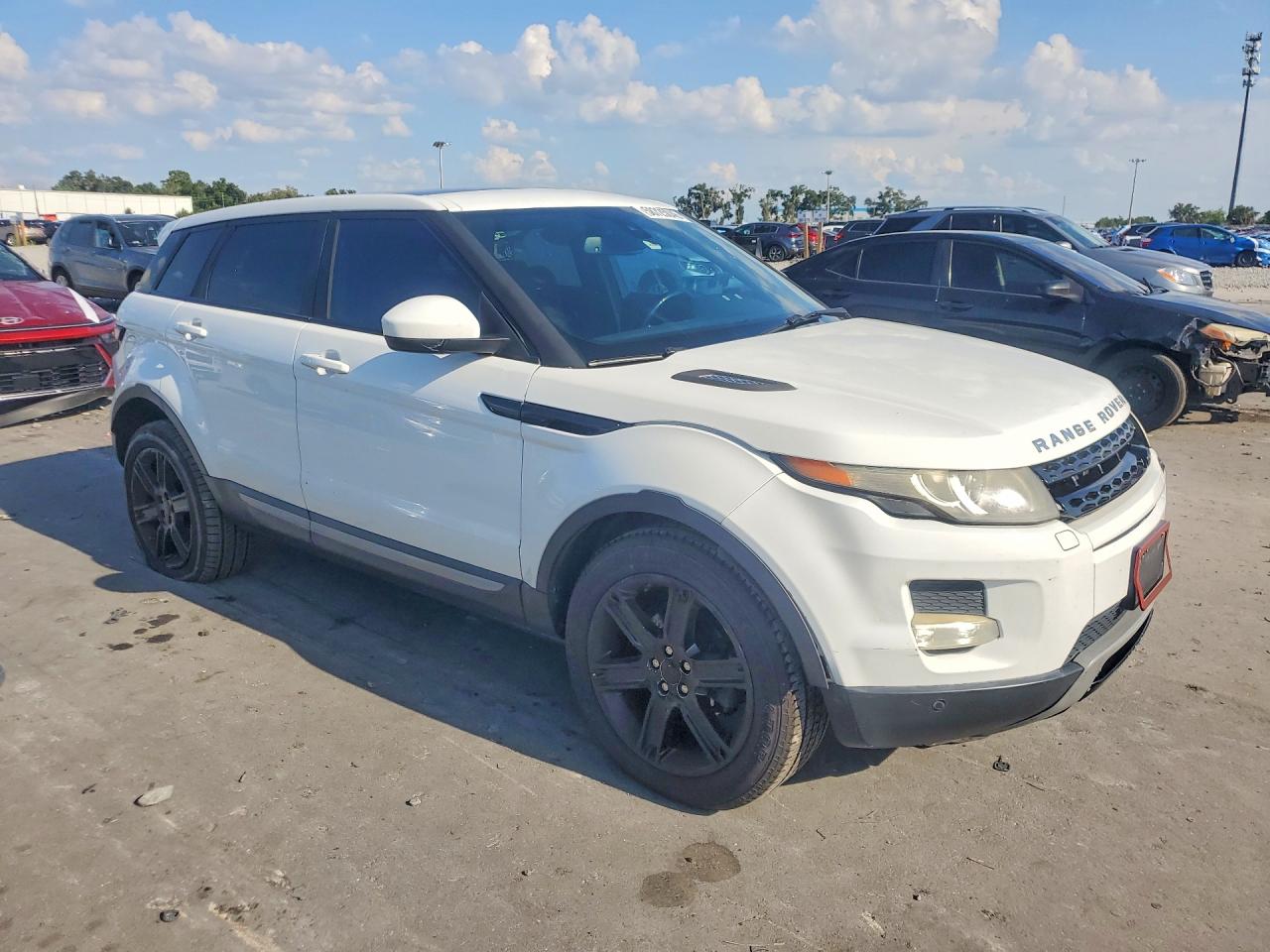 2015 Land Rover Range Rover Evoque Pure Plus White vin: SALVP2BG0FH991386