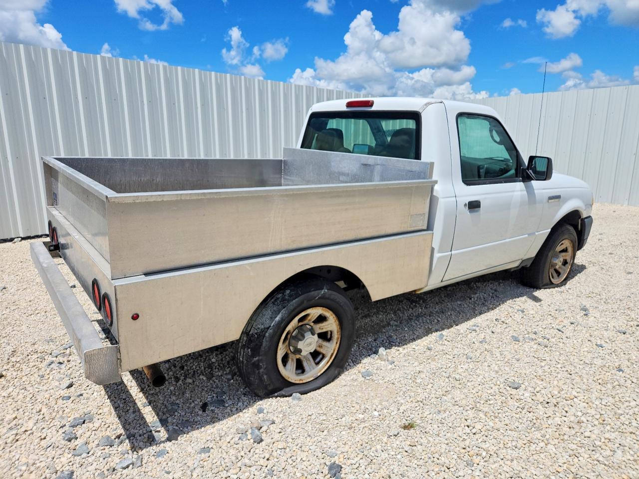 2007 Ford Ranger White vin: 1FTYR10D27PA83157