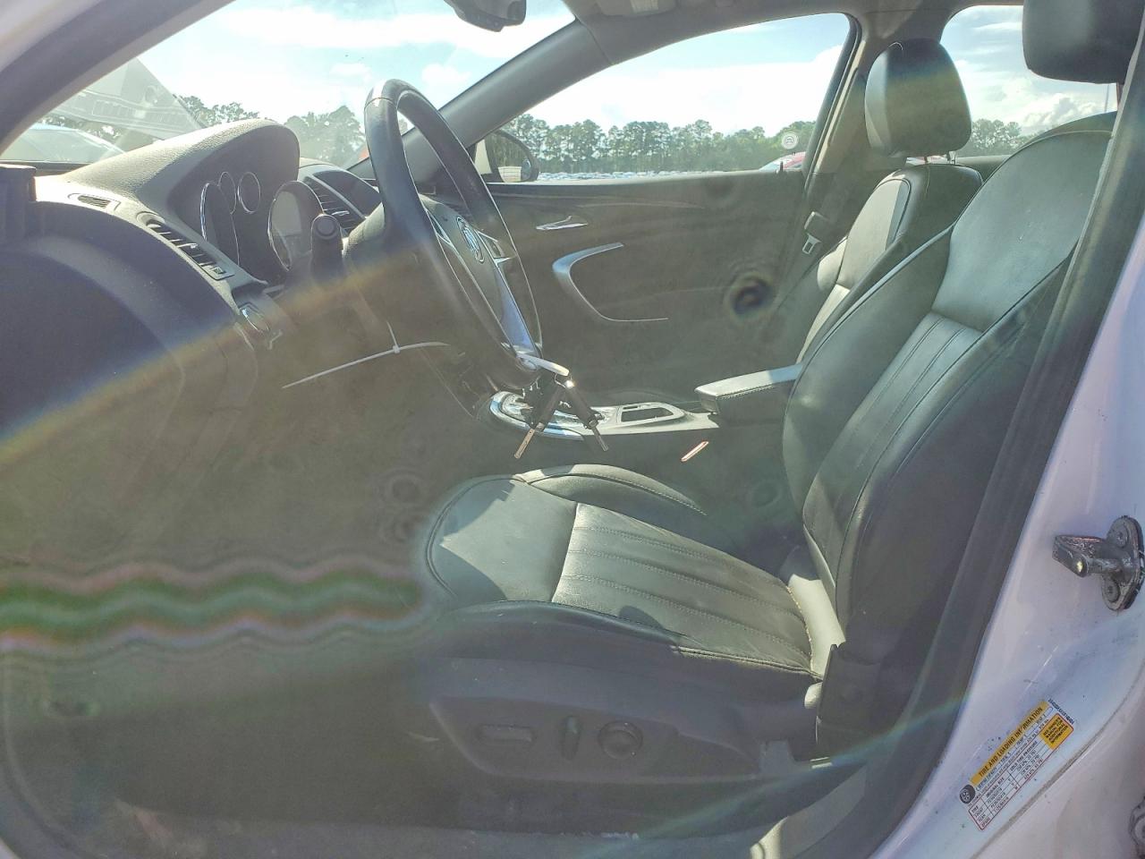 2012 Buick Regal Premium White vin: 2G4GS5EKXC9148484