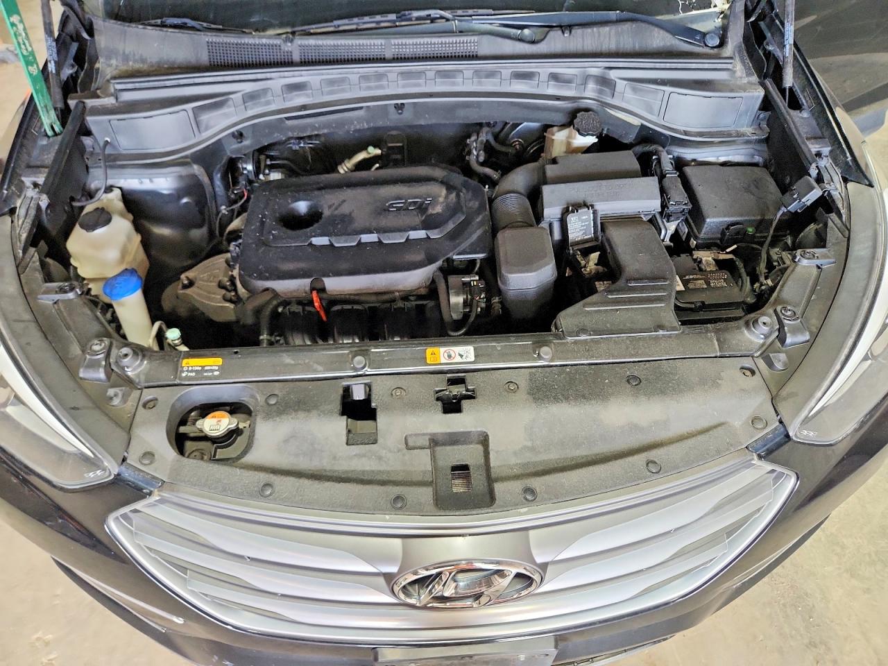 2017 Hyundai Santa Fe Sport 2.4l Черный vin: 5NMZTDLB0HH025222