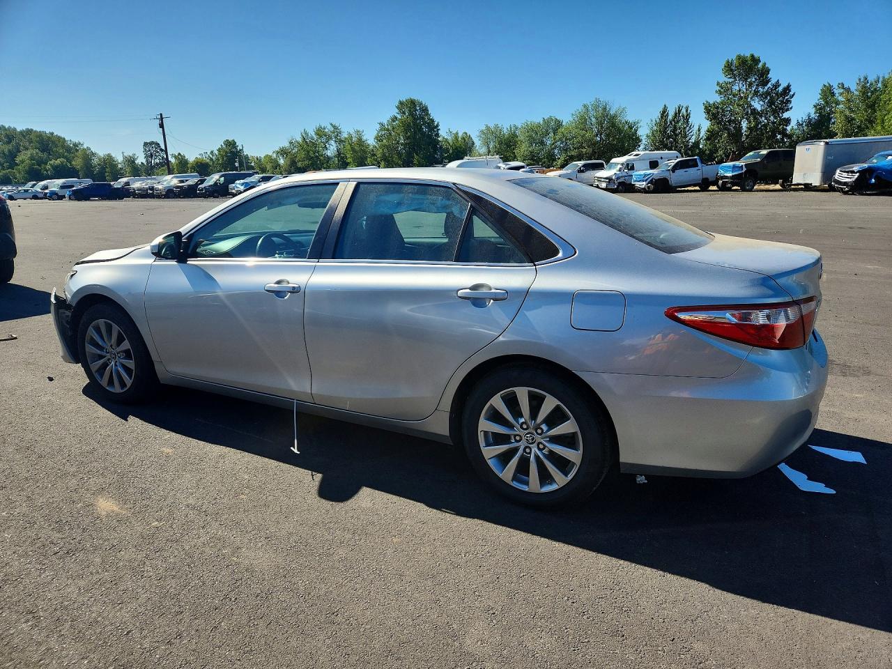 2015 Toyota Camry Xle Silver vin: 4T4BF1FK8FR507690