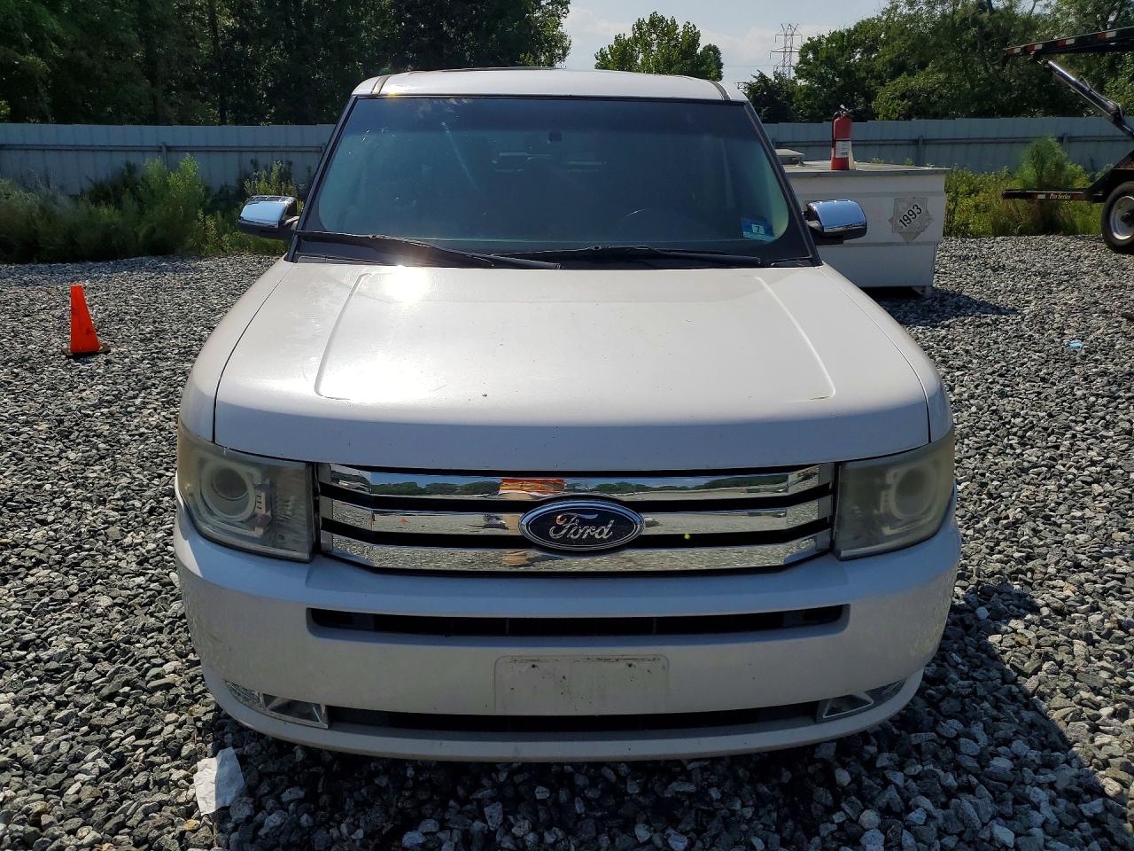 2009 Ford Flex Limited White vin: 2FMEK63C69BA15134
