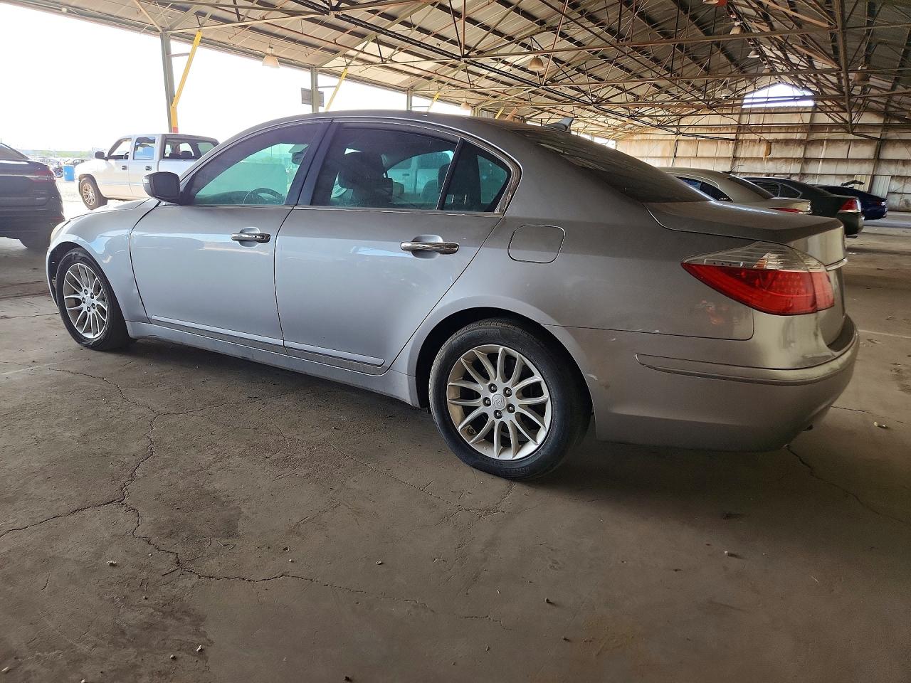 2011 Hyundai Genesis 3.8l Silver vin: KMHGC4DE6BU118340