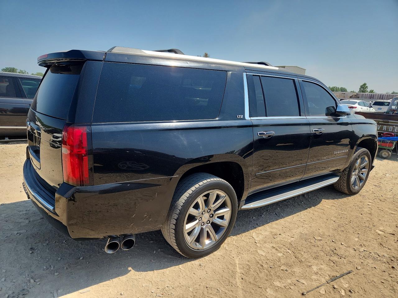 2015 Chevrolet Suburban C1500 Ltz Black vin: 1GNSCKKCXFR639842