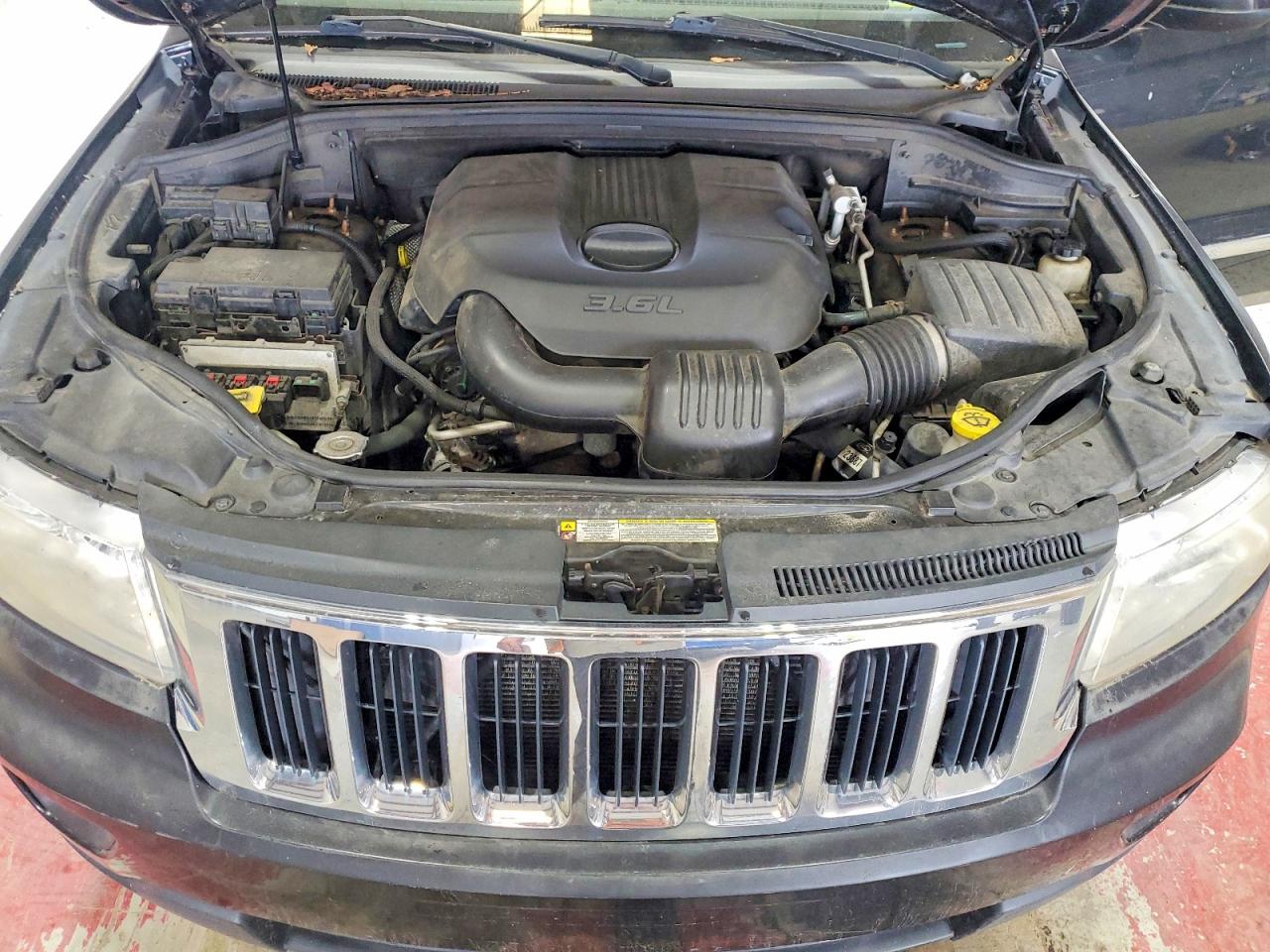 2011 Jeep Grand Cherokee Laredo Black vin: 1J4RR4GG1BC570933