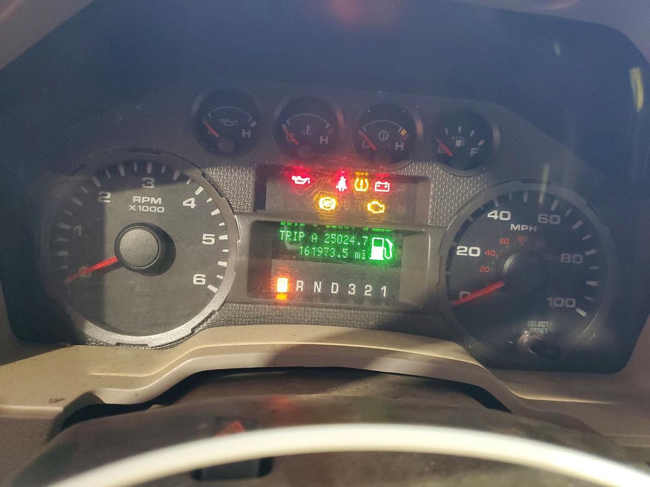 2010 Ford F250 Super Duty White vin: 1FTSX2B56AEB32502