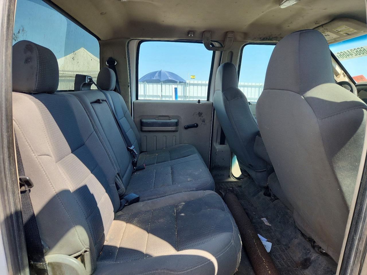 2009 Ford F350 Super Duty White vin: 1FDSW35599EA94212