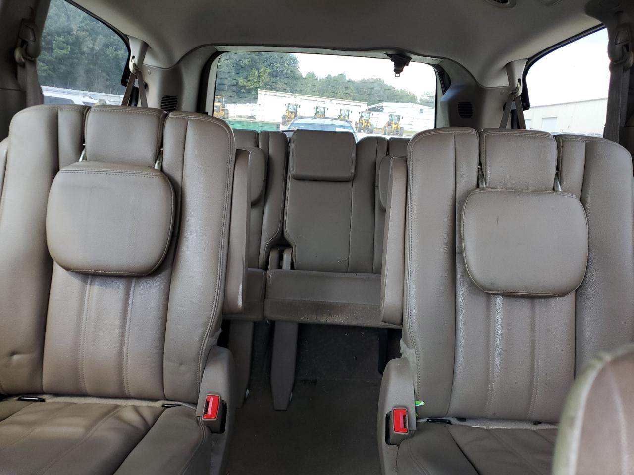 2014 Chrysler Town & Country Touring White vin: 2C4RC1BG1ER295234