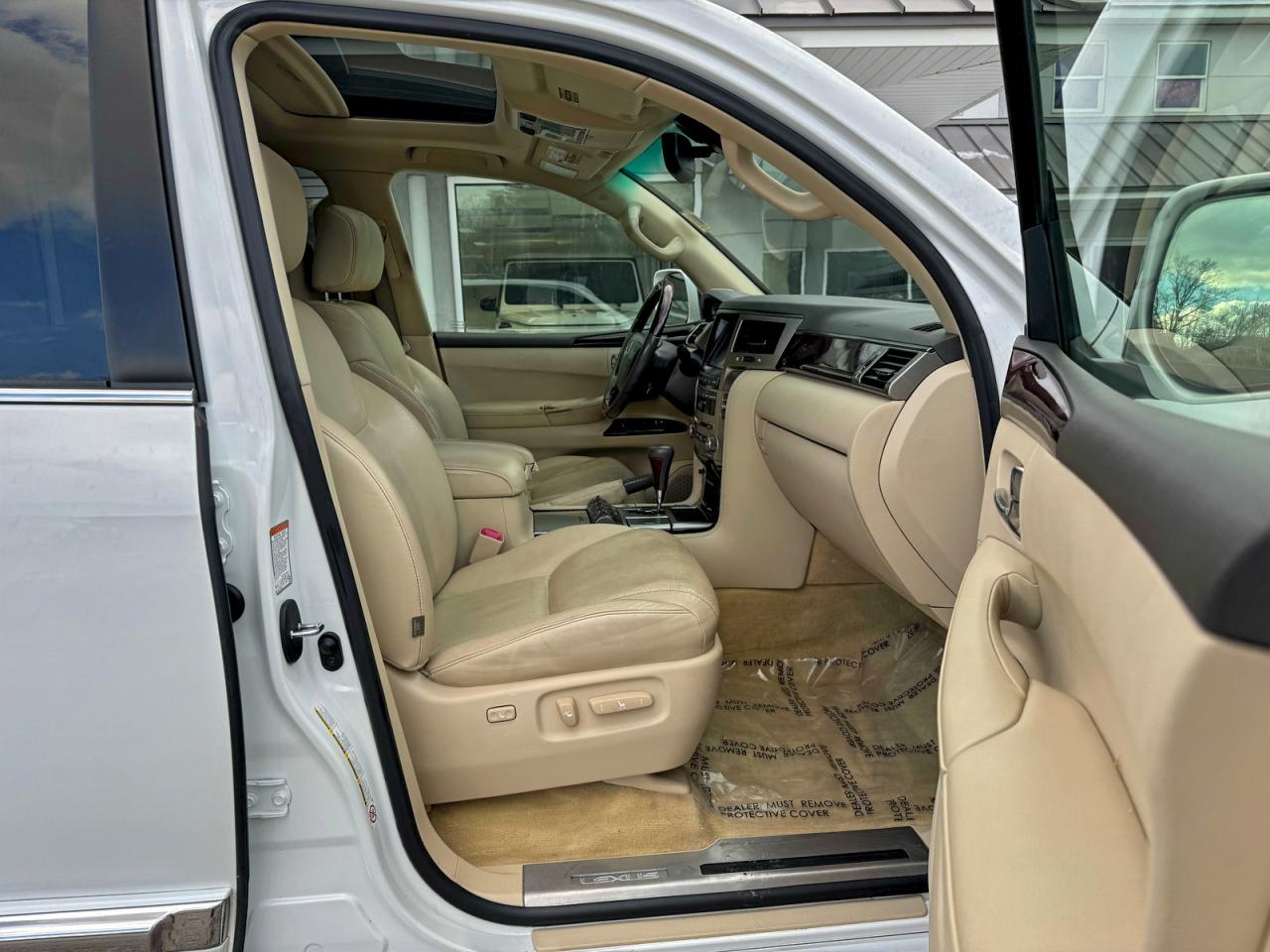 2013 Lexus Lx 570 Белый vin: JTJHY7AXXD4129441