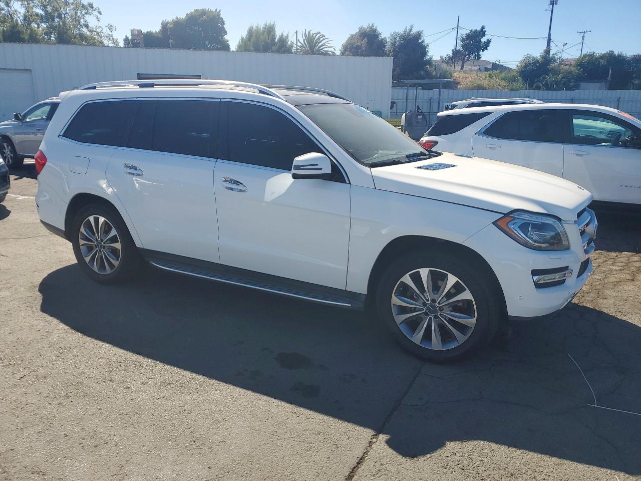 2015 Mercedes-benz Gl 450 4matic White vin: 4JGDF6EE8FA475689