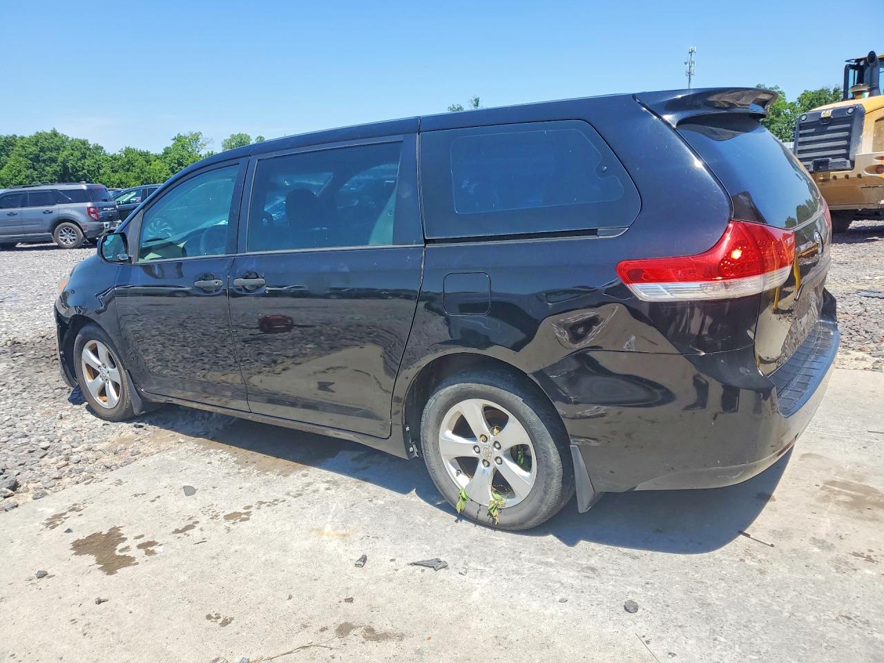 2012 Toyota Sienna Base 7-passenger Black vin: 5TDZK3DC4CS278117