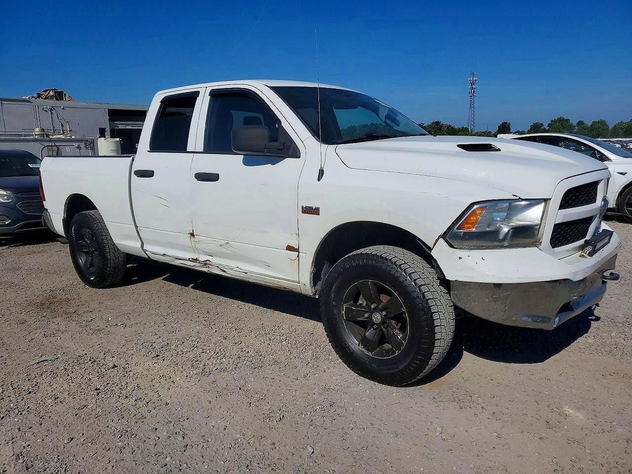 2014 Ram 1500 St Белый vin: 1C6RR7FT6ES468051