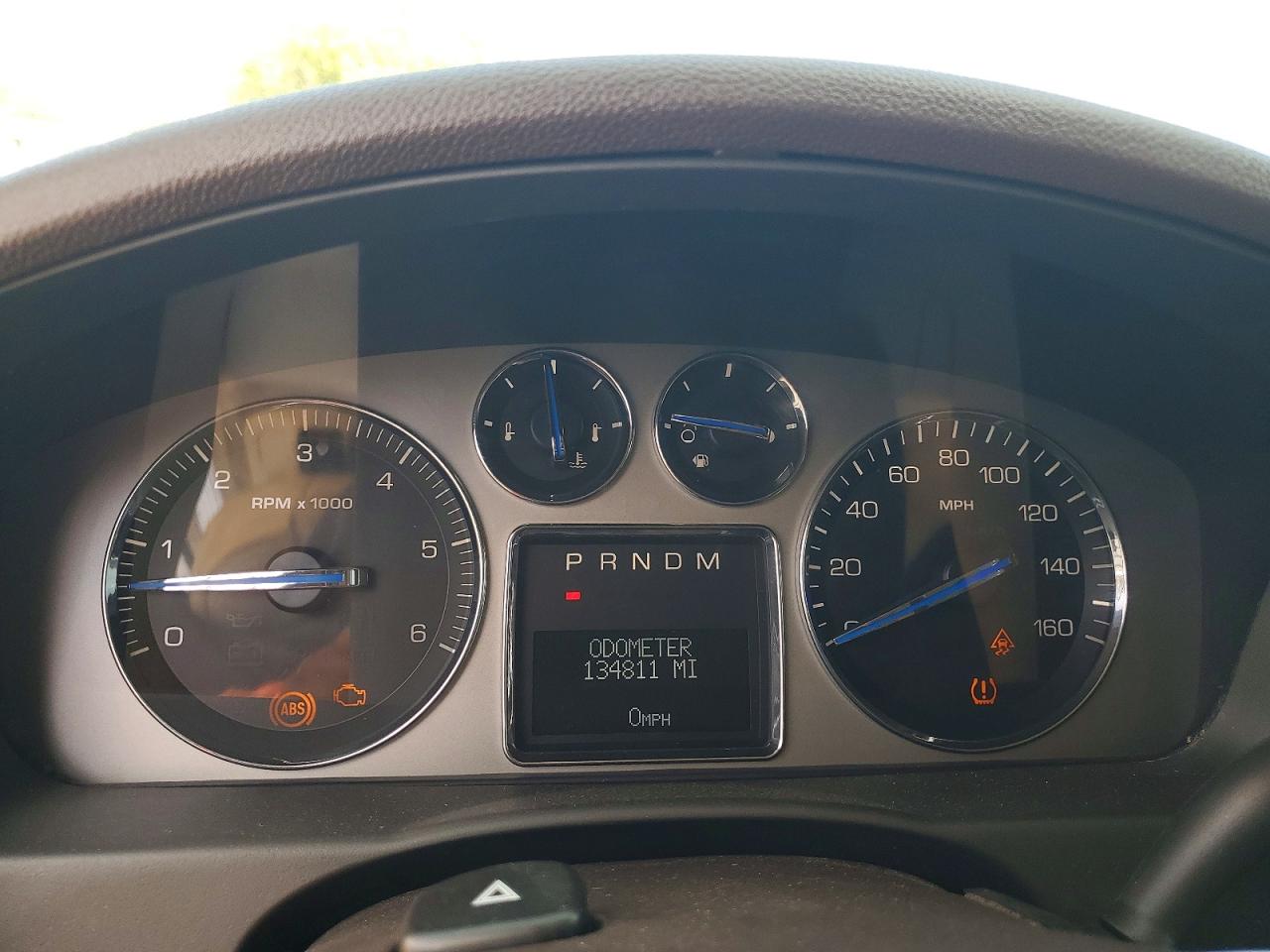 2008 Cadillac Escalade Esv White vin: 1GYFK66878R271742
