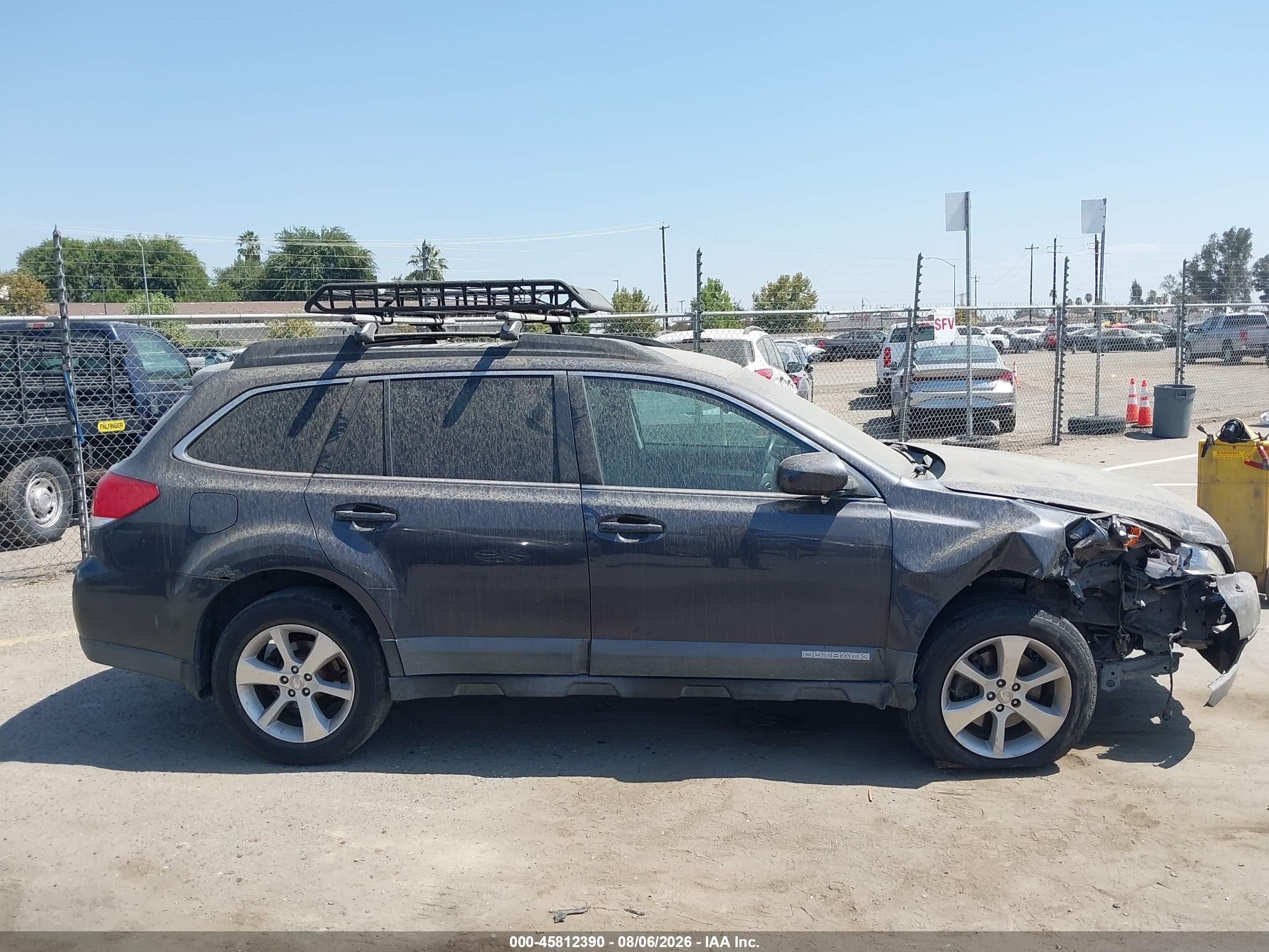 2011 Subaru Outback   Gray vin: 454BRBCC3B3324931