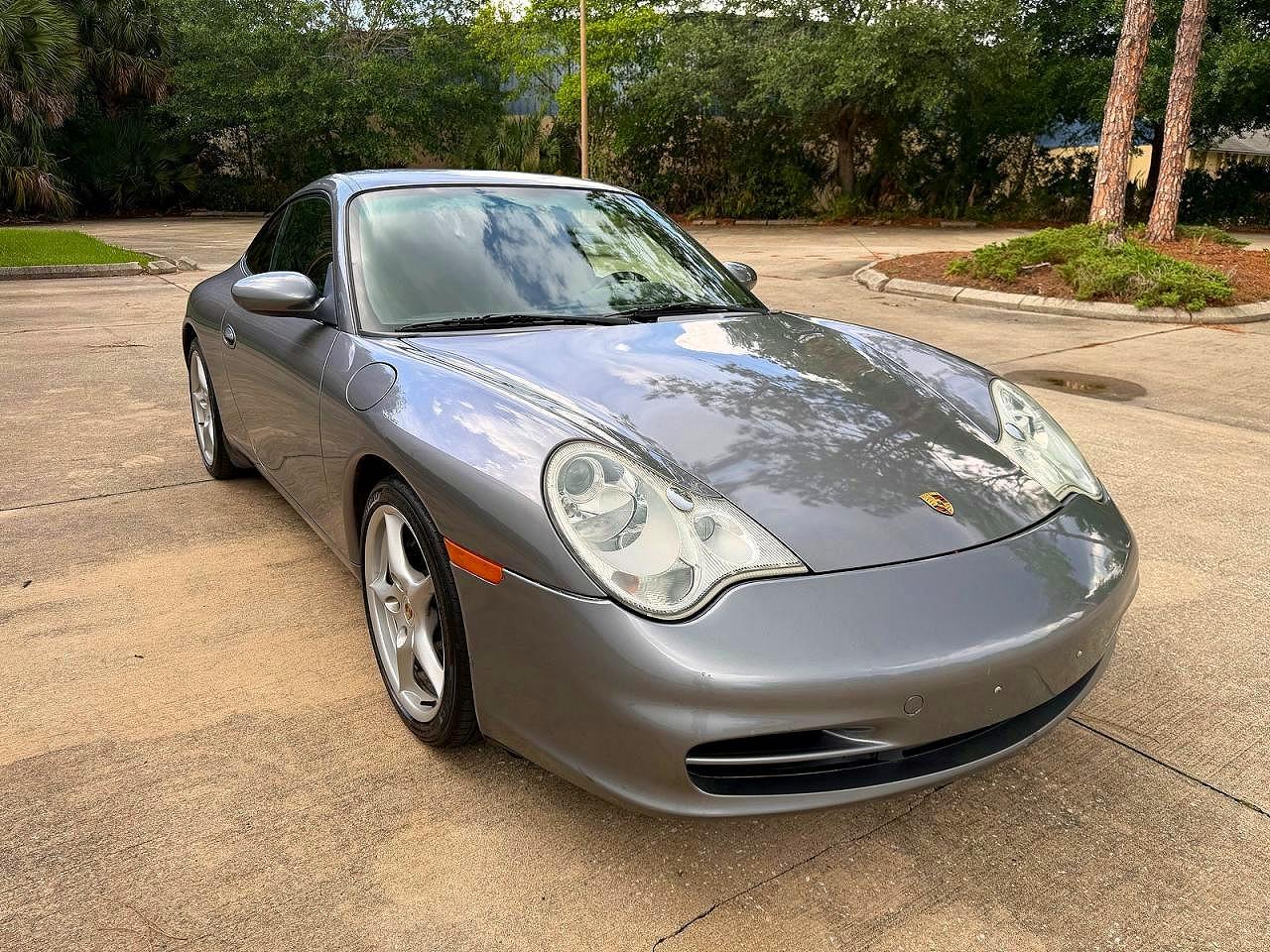 2002 Porsche 911 Carrera 2 Gray vin: WP0AA29972S623010