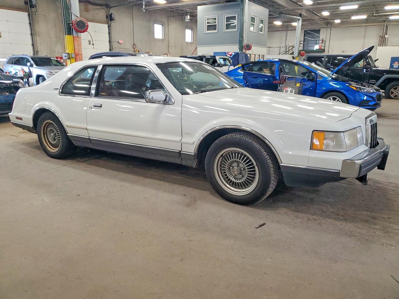 1990 Lincoln Mark Vii Lsc Белый vin: 1LNCM93E8LY708690