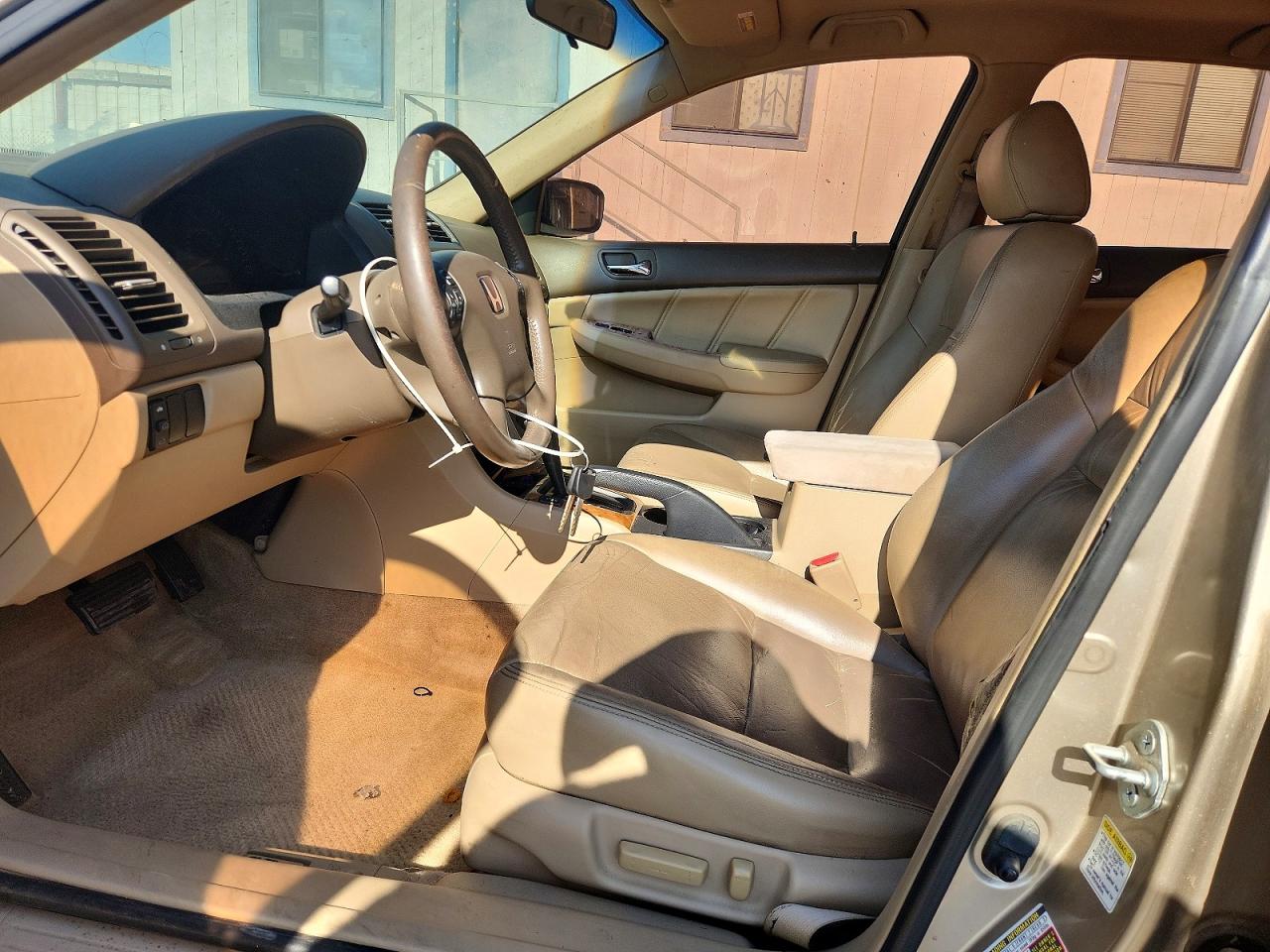 2005 Honda Accord Ex Tan vin: JHMCM56895C006850