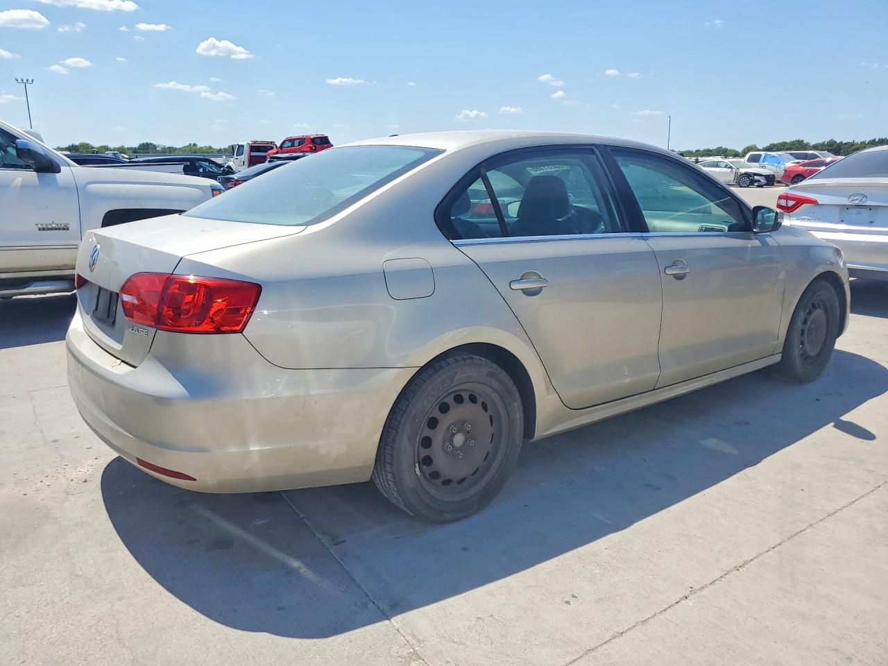2013 Volkswagen Jetta Se Gold vin: 3VWDP7AJ1DM265328