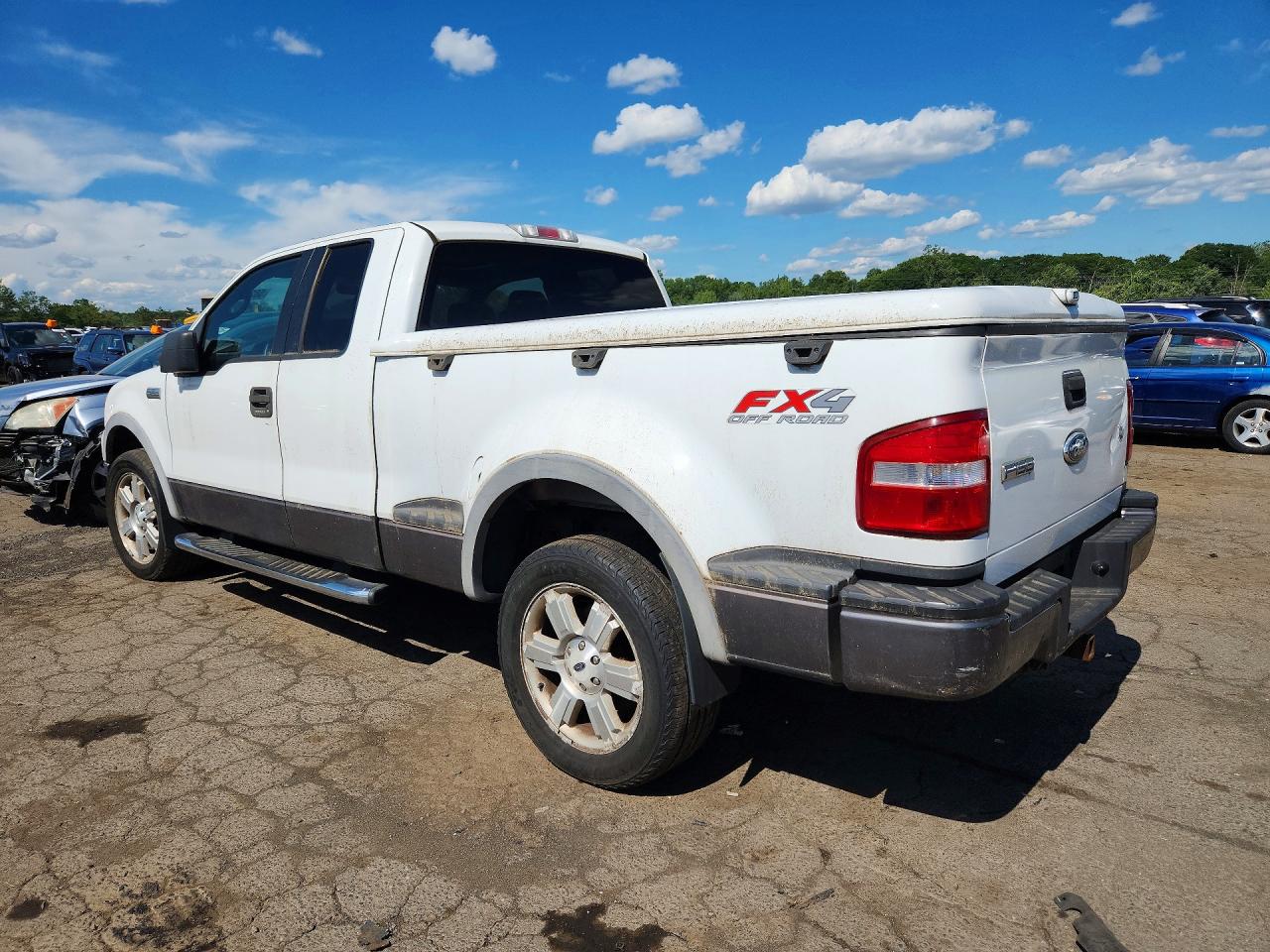 2006 Ford F150 White vin: 1FTPX04586KD41000