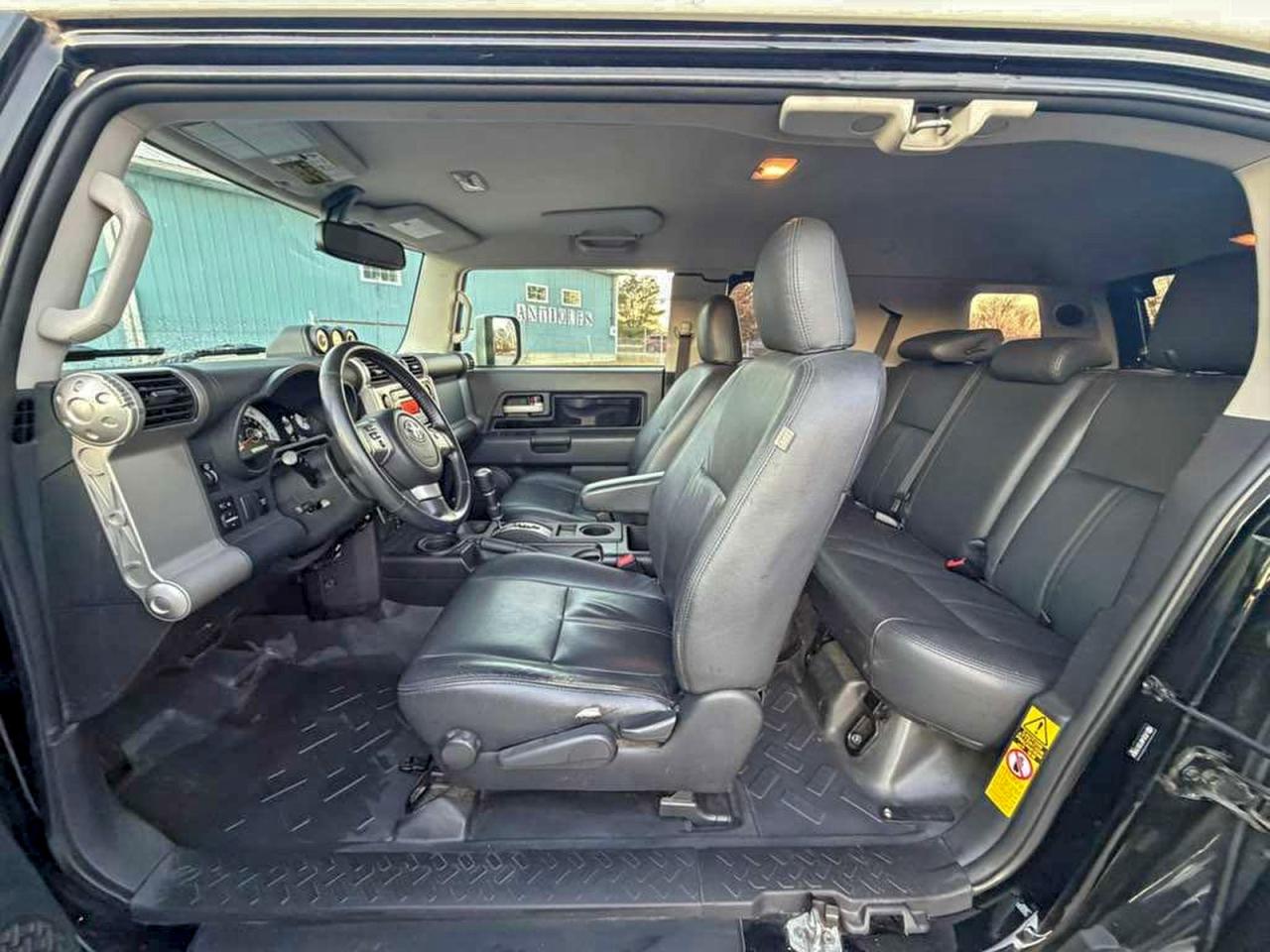 2013 Toyota Fj Cruiser Black vin: JTEBU4BF5DK159804