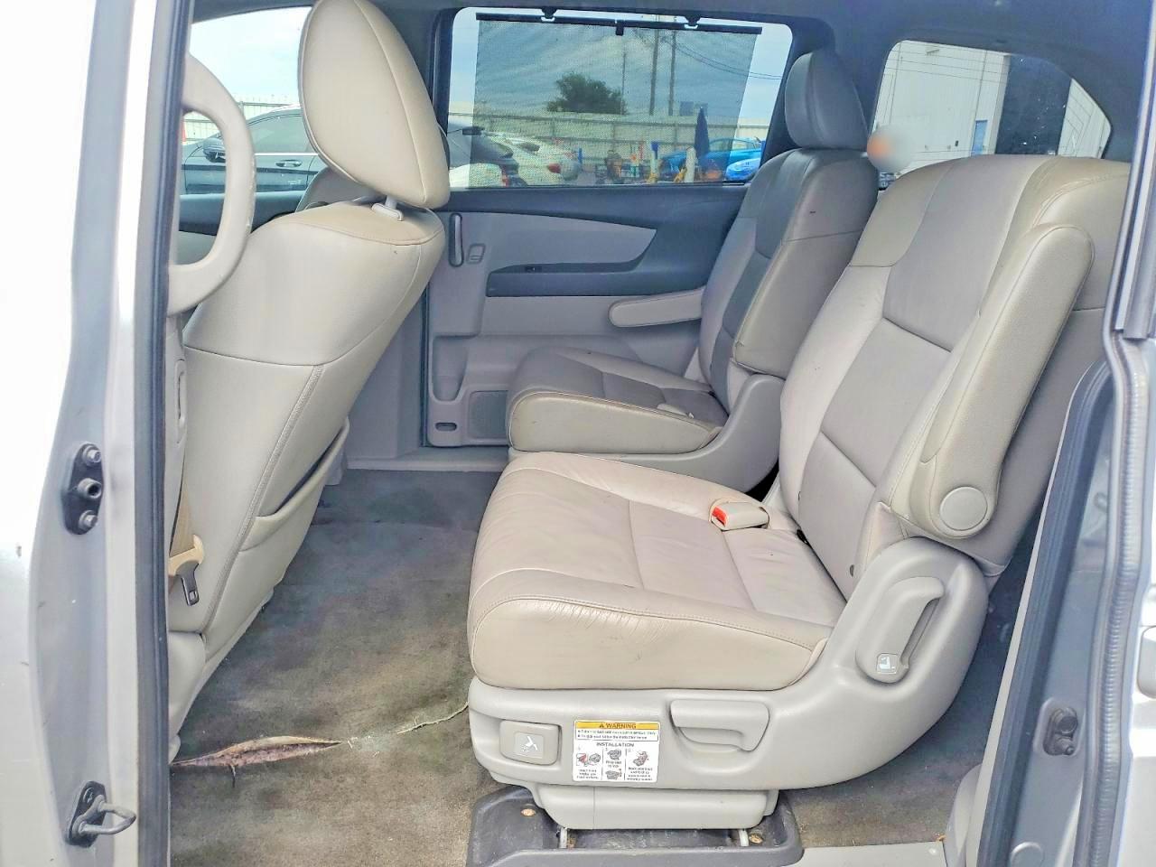 2012 Honda Odyssey Exl Silver vin: 5FNRL5H64CB036008