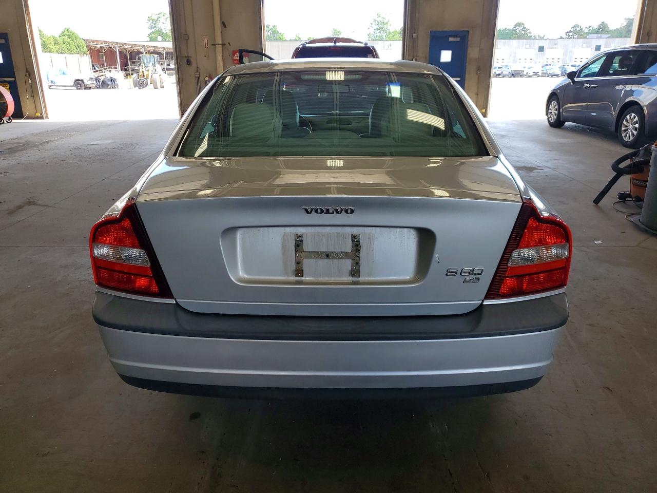 1999 Volvo S80 Silver vin: YV1TS97D1X1006246